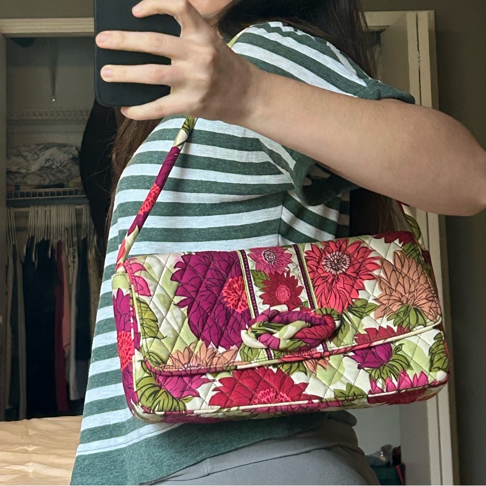 vintage Vera Bradley floral quilted shoulder bag